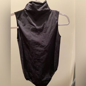 SKIMS ESSENTIAL MOCK NECK SLEEVELESS BODYSUIT ONYX L/XL